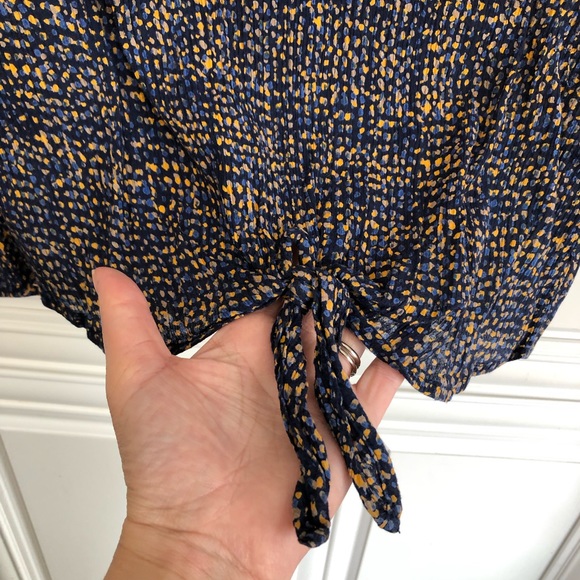 🥳HOST PICK🥳 Lucky Brand blue and gold lightweight blouse - Picture 8 of 11